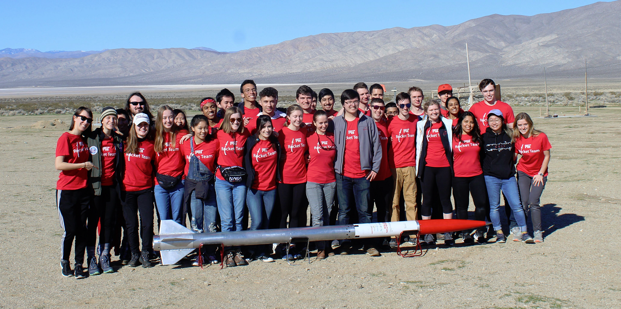 MIT Rocket team group picture in the Mojave desert